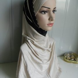 Cream Lace Amira Hijab