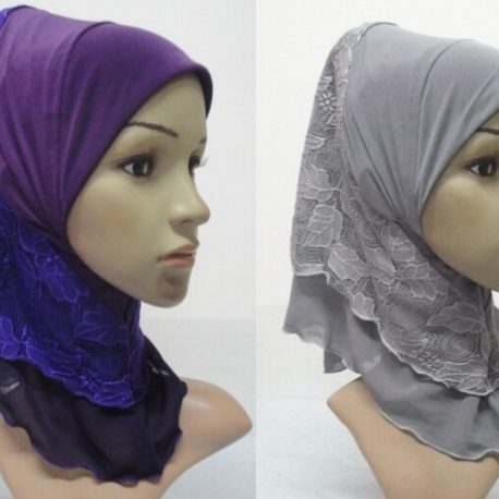 Lace Pull on hijabs